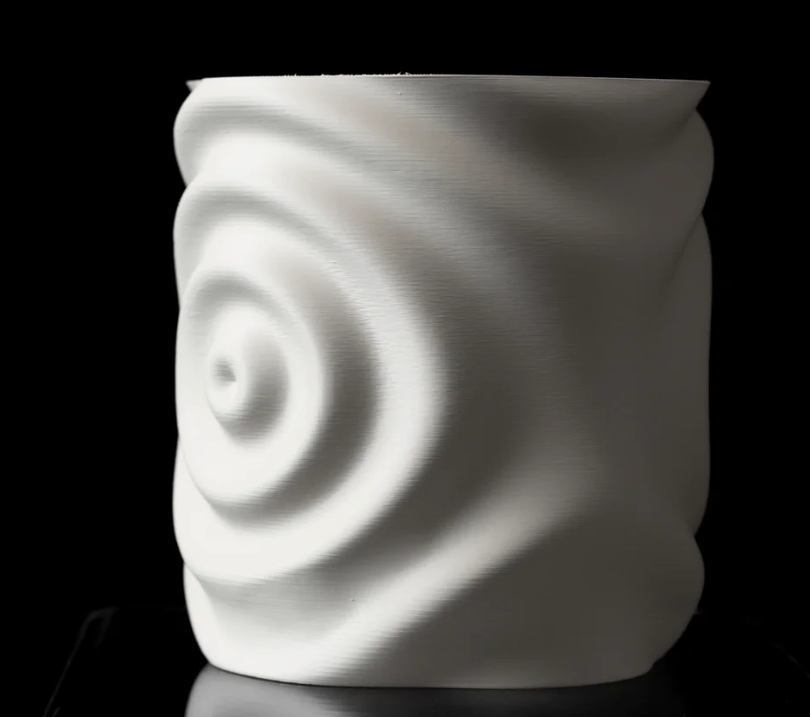 Maceta con forma de gota de agua